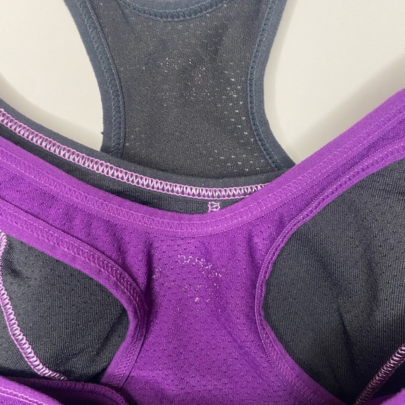 2 Daskin Sports Bra Size S - Picture 5 of 5